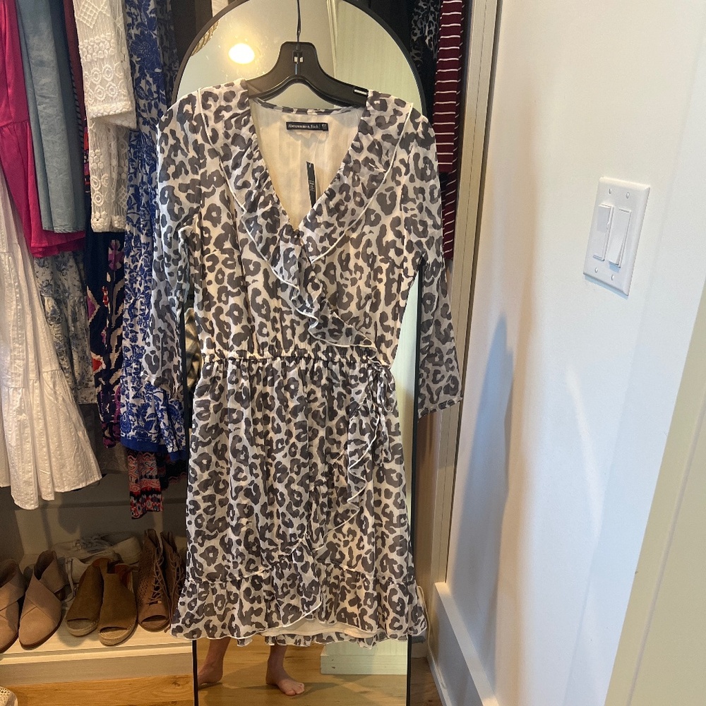 Abercrombie & Fitch Ruffle Wrap Dress